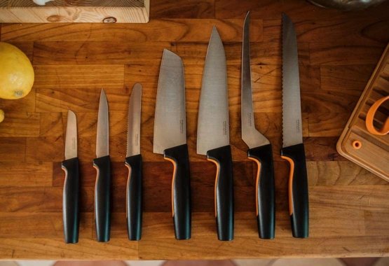 Kitchen knives for every cutting task